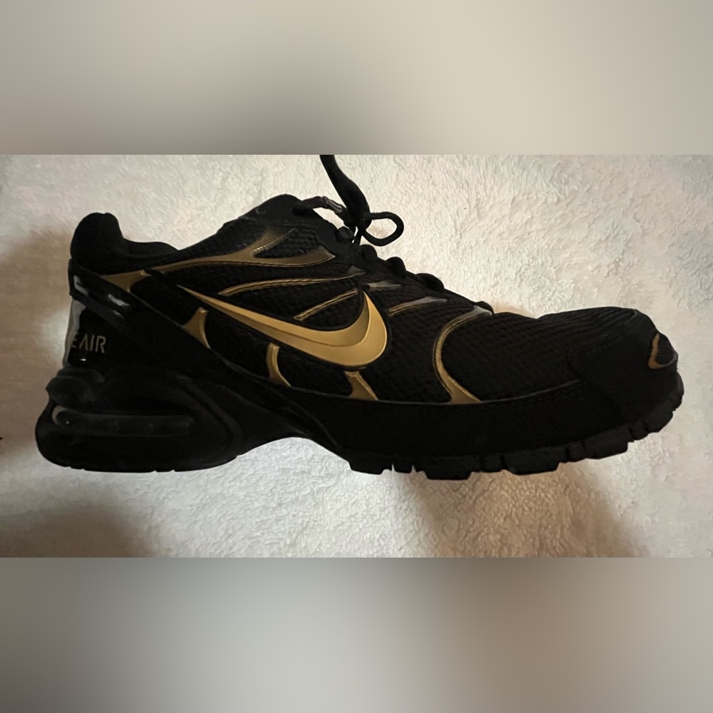 Size 12 Men’s Nike Torch 4 running shoe